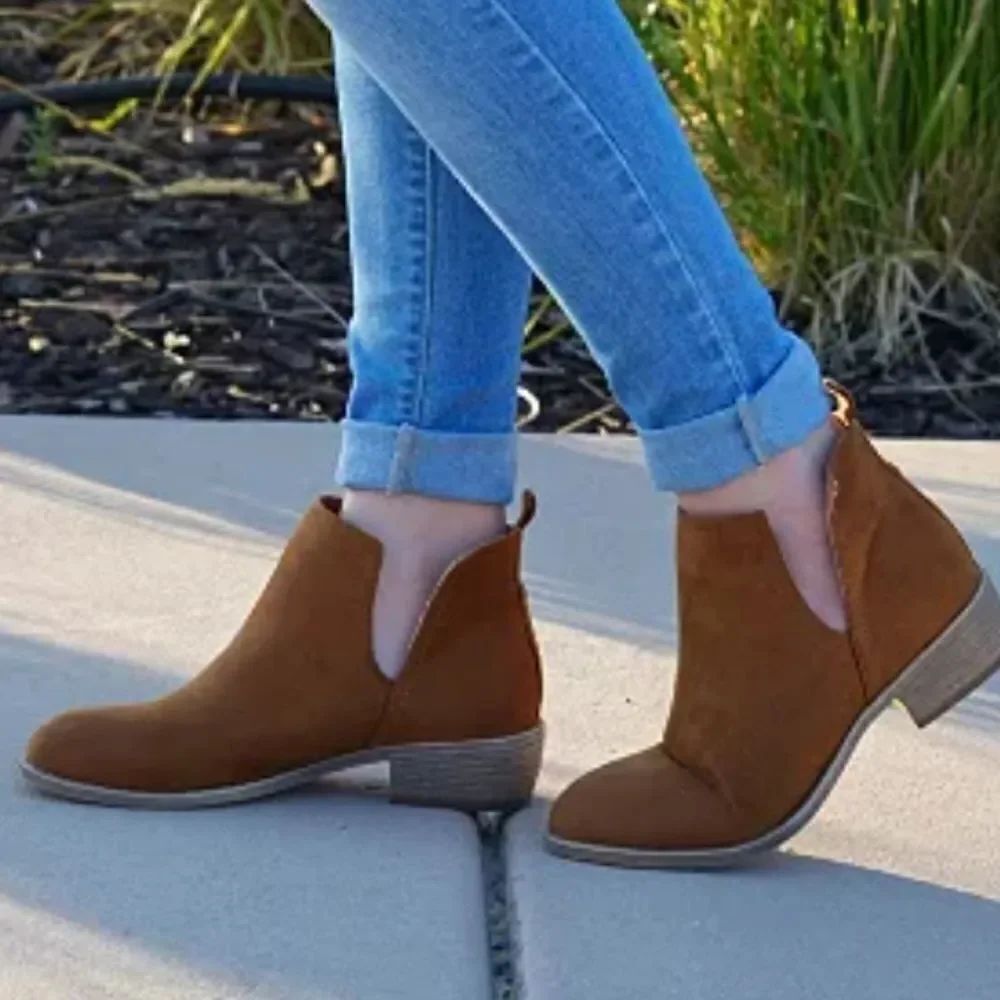 JOURNEE COLLECTION RIMI ANKLE BOOTIE